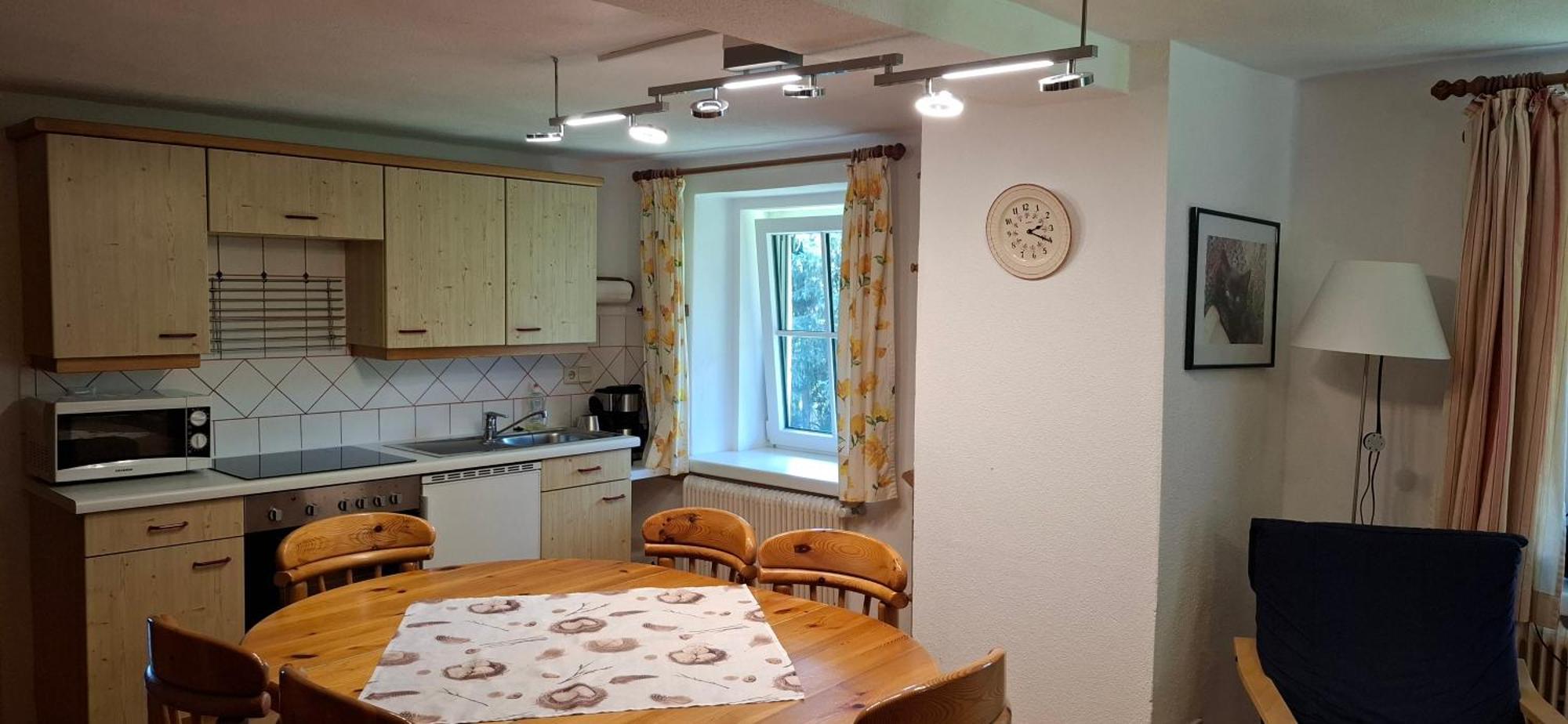 Ferienwohnungen Schloss Wasserleonburg Nötsch Habitación foto